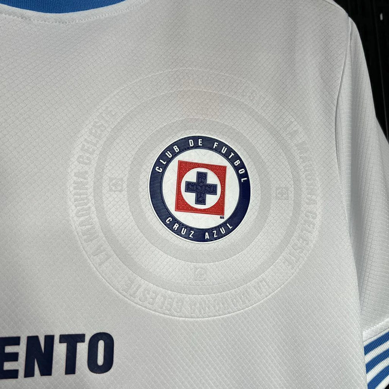 Camisa Cruz Azul Away II 2024/25 Pirma Torcedor Masculina Branca, uniforme elegante, futebol mexicano, escudo do Cruz Azul, conforto e estilo para torcedores"