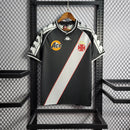 Camisa Vasco da Gama Home I 2000/01 Kappa Retrô Masculina branca com faixa diagonal preta e detalhes em vermelho, gola redonda e escudo bordado do clube.
