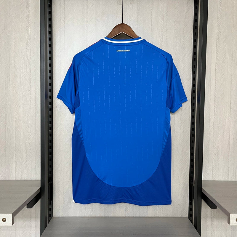 Camisa Itália Home I 2024/25 Adidas masculina, azul, com escudo da seleção italiana em destaque, tecido leve e respirável, ideal para treinos, jogos e torcer pelo time.”