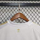 "Camisa Al-Nassr Third 2024/25 Adidas Torcedor Masculina oficial, uniforme alternativo do clube saudita, em tecido leve com tecnologia AEROREADY, escudo bordado e corte regular fit."