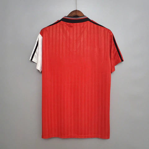 “Camisa Rangers FC Away II 1995/96 Adidas Retrô Masculina Branca, uniforme retrô histórico do Rangers, design vintage com detalhes azul e vermelho para torcedores apaixonados.”