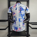 Camisa Japão Concept Dragon Ball Z 2022/23 Adidas Jogador Masculina branca, versão jogador com design inspirado no anime Dragon Ball Z, tecido premium, tecnologia AEROREADY e modelagem mais justa para alta performance no futebol