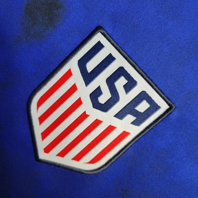 Camisa Estados Unidos Away II 2022/23 Nike Torcedor Masculina azul, uniforme alternativo USA soccer, escudo bordado no peito, tecido leve e respirável, corte masculino."
camisa Estados Unidos 2022/23 azul
camisa USA soccer Away masculina
camisa seleção EUA torcedor
uniforme alternativo Estados Unidos
