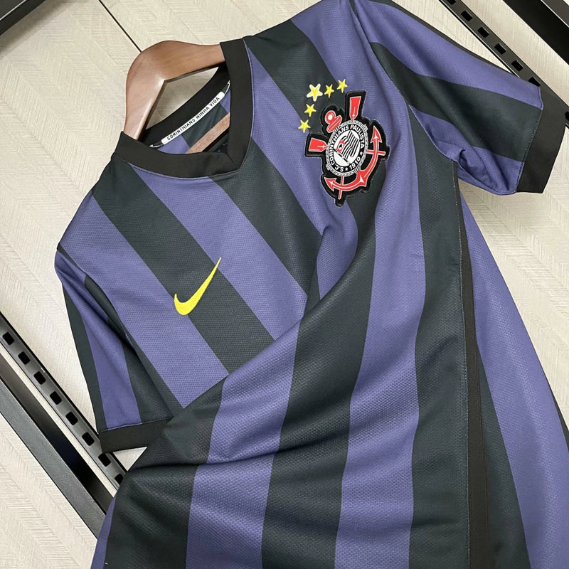 Camisa Corinthians Third III 2009/10 Nike Retrô Masculina preta clássica, modelo histórico do Timão disponível na Wazemix, ideal para torcedores e colecionadores."