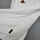 Camisa Roma Away II 2000/01 Kappa Retrô Masculina branca, com detalhes em grená e amarelo, escudo bordado da Roma e logo Kappa retrô nas mangas.