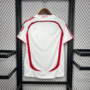 Camisa Retrô Milan 2006/2007 - Masculina Adidas - Branca com detalhes em vermelho