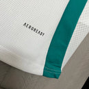 Camisa Newcastle Third III 2024/25 Adidas Torcedor Masculino - uniforme alternativo dos Magpies, design moderno em cores exclusivas, escudo do clube e logo Adidas em destaque.