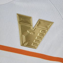 Camisa Venezia Away II 2022/23 Kappa Torcedor Masculina Manga Longa Branca com detalhes dourados e verdes, escudo do clube e design elegante inspirado na moda italiana.”