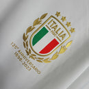 Camisa Itália Edição 125 Anos 2023/24 Adidas Torcedor Masculina, branca, com escudo comemorativo da seleção italiana e logo Adidas em destaque, feita em tecido leve e respirável, ideal para colecionadores e torcedores.”