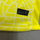 Camisa Brasil Home 2024/25 Torcedora Feminina oficial, cores da seleção brasileira, escudo bordado, tecido leve e respirável