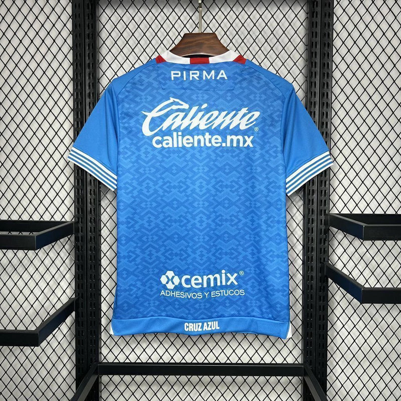 Camisa Cruz Azul Home I 2024/25 Pirma Torcedor Masculina Azul, uniforme tradicional, futebol mexicano, escudo do Cruz Azul, conforto e estilo para torcedores"