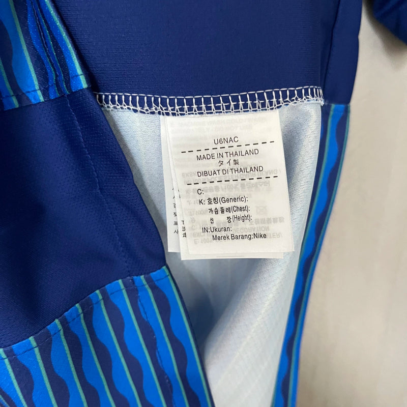Camisa Brasil Home (1) 2024/25 Torcedor Masculina oficial, amarelo tradicional, escudo bordado e tecido respirável