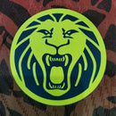 Camisa Camarões Home I 2024/25 Jogador Masculina verde, com detalhes em vermelho e amarelo da bandeira, tecido leve e respirável de alta performance, inspirada no uniforme oficial dos Leões IndomáveisCamisa Camarões Home I 2024/25 Jogador
Camisa Camarões verde masculina
Camisa seleção Camarões jogador
Camisa Camarões torcedor 2024/25
Camisa Leões Indomáveis home 2024
Camisa Camarões uniforme atleta