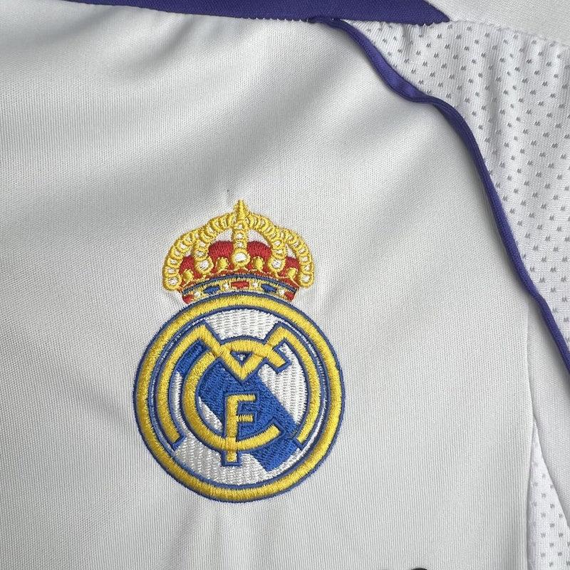 Camisa Real Madrid Retrô 2007/08 Torcedor Masculina - branca