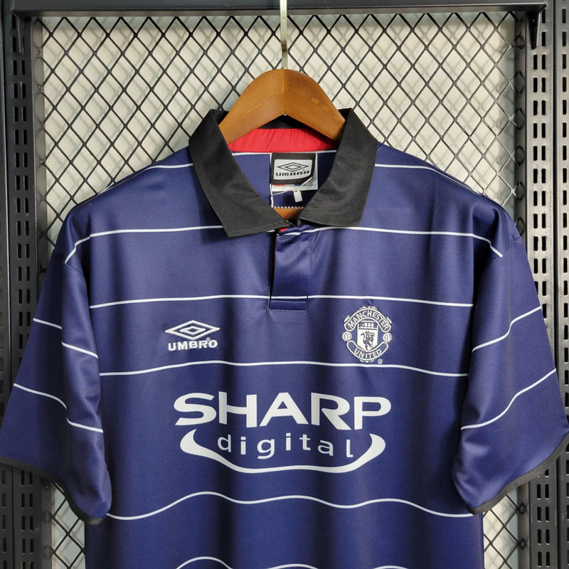 Camisa Manchester United Away (2) 1999/00 Umbro Retrô Masculina