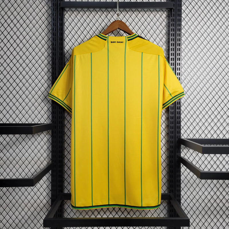 Camisa Jamaica Home I 2023/24 Adidas Torcedor Masculina amarela, uniforme principal da seleção jamaicana, detalhes em verde e preto, tecido leve e respirável, corte masculino."
camisa Jamaica Home 2023/24 amarela
camisa Adidas Jamaica torcedor masculina
uniforme principal seleção Jamaica
camisa Reggae Boyz 2023/24