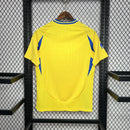 Camisa Al-Nassr Home (1) 2024/25 Adidas Torcedor Masculina na cor amarela com detalhes em azul, escudo do Al-Nassr aplicado no peito e logo Adidas bordado, modelo oficial da temporada 2024/25."
