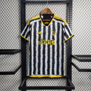 Camisa Juventus Home I 2023/24 Adidas Torcedor Masculina - Branca e Preta