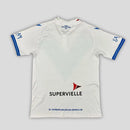 Camisa Vélez Sarsfield Home I 2024/25 Torcedor Masculina na cor branca com detalhe em V azul no peito, modelo de futebol argentino disponível na Wazemix.