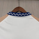 Camisa Seleção Concept Mar Forte 2024/25 Adidas Torcedor Masculina bege, uniforme conceito inspirado na força dos oceanos, design exclusivo, confortável e estiloso para torcedores e colecionadores de futebol.