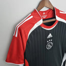 Camisa Ajax Pré-Jogo  "Teamgeist" 2022/23 Adidas Torcedor Masculina - Preta