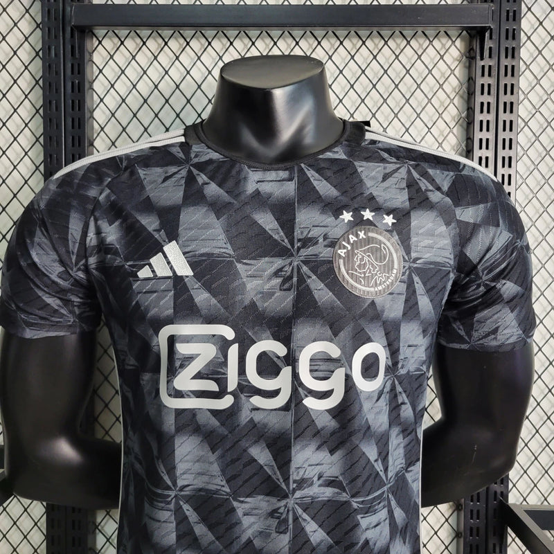Camisa Ajax Third (3) 2023/24 Adidas Jogador Masculina original, versão player issue com tecnologia HEAT.RDY, cor preta com detalhes exclusivos, escudo Ajax em termotransfer e design moderno para colecionadores e torcedores."