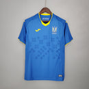 Camisa Ucrânia Away II 2020/21 masculina azul com detalhes em amarelo, gola careca e tecido leve respirável para torcedores"