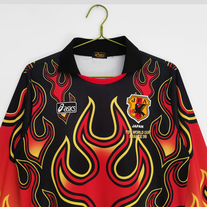 Camisa Japão Goleiro 1998/99 Retrô Masculina preta manga longa, uniforme clássico dos goleiros da seleção japonesa nos anos 90, modelo histórico ideal para colecionadores de camisas retrô de futebol