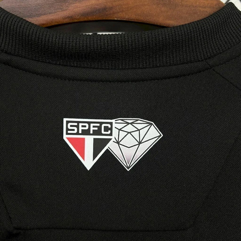 Camisa São Paulo Leônidas da Silva 2024/25 Preta modelo torcedor masculino com escudo bordado e design retrô