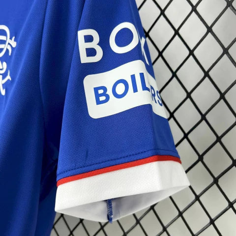 Camisa Rangers Home I 2025/26 Castore Torcedor Masculina Azul, design clássico e confortável, símbolo de tradição e paixão pelo Rangers FC.”